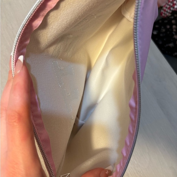 Pink big cosmetic Bag /clutch with 'PRETTY' Embroidery - Picture 6 of 7